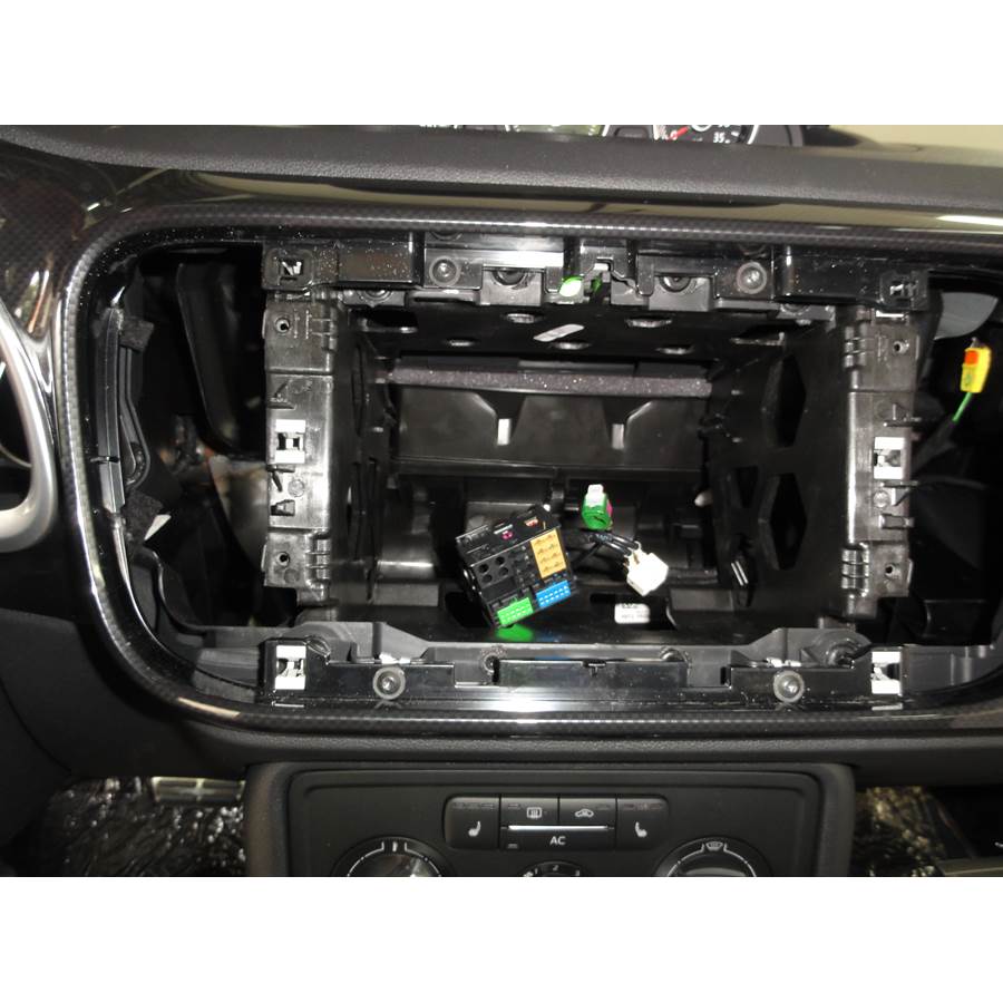 2013 Volkswagen Beetle Factory radio removed