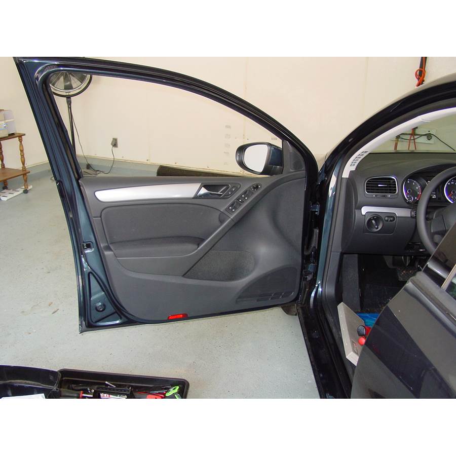2014 Volkswagen GTI Front door speaker location