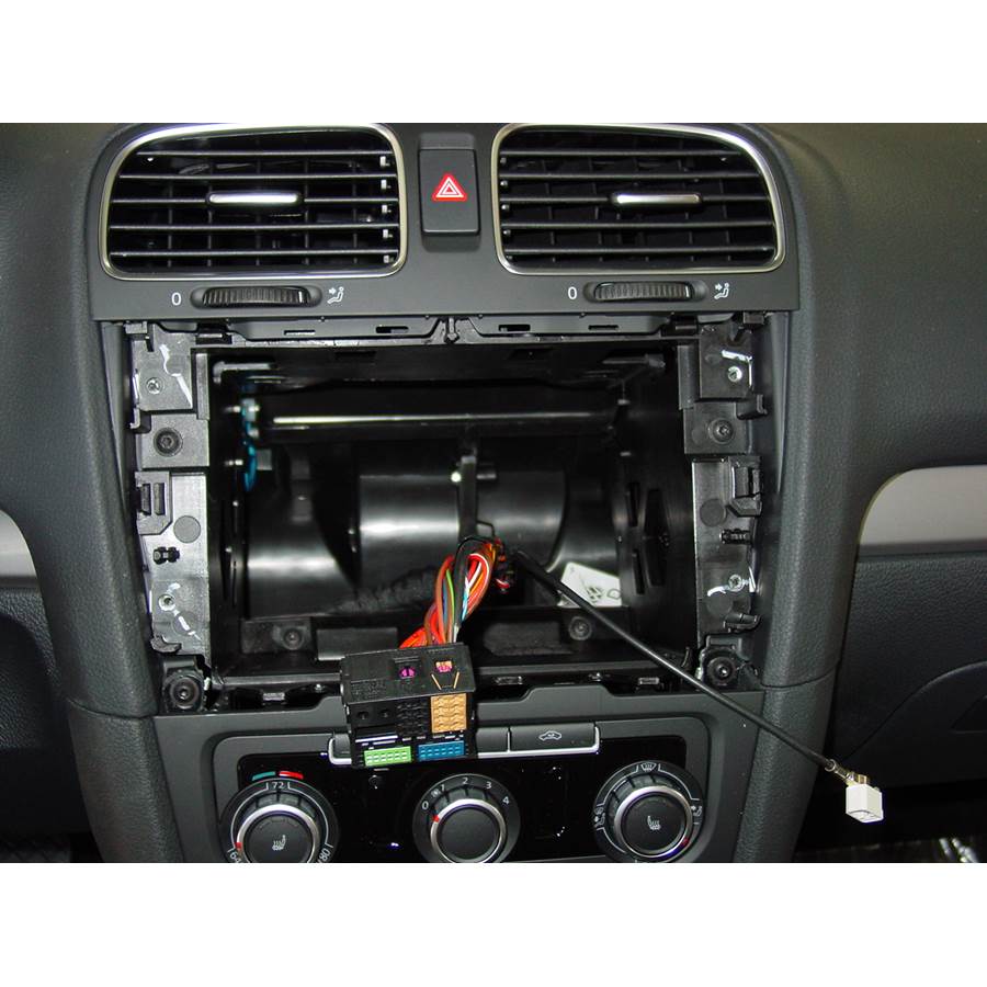 2010 Volkswagen Golf Factory radio removed