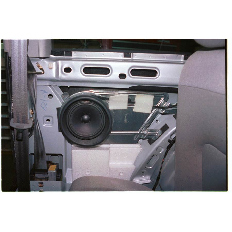 2000 Volkswagen Beetle Rear side panel speaker