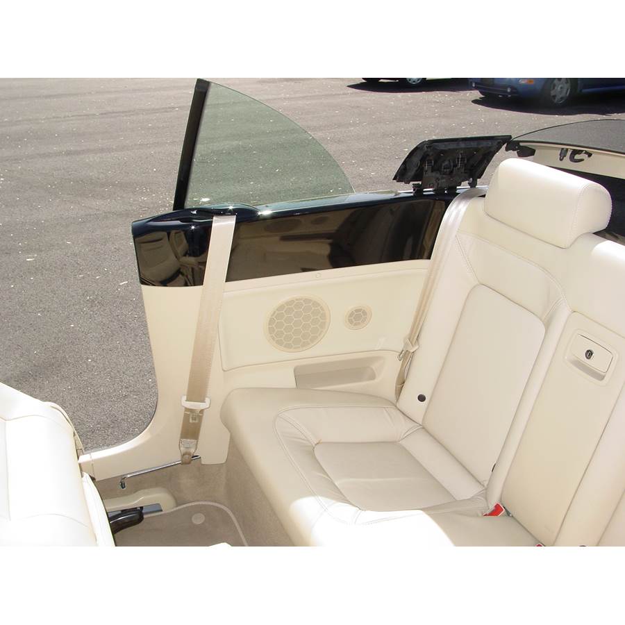 2005 Volkswagen Beetle Rear side panel speaker location