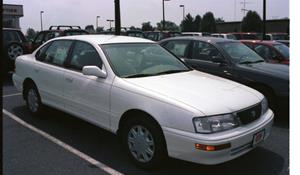 1995 Toyota Avalon Exterior