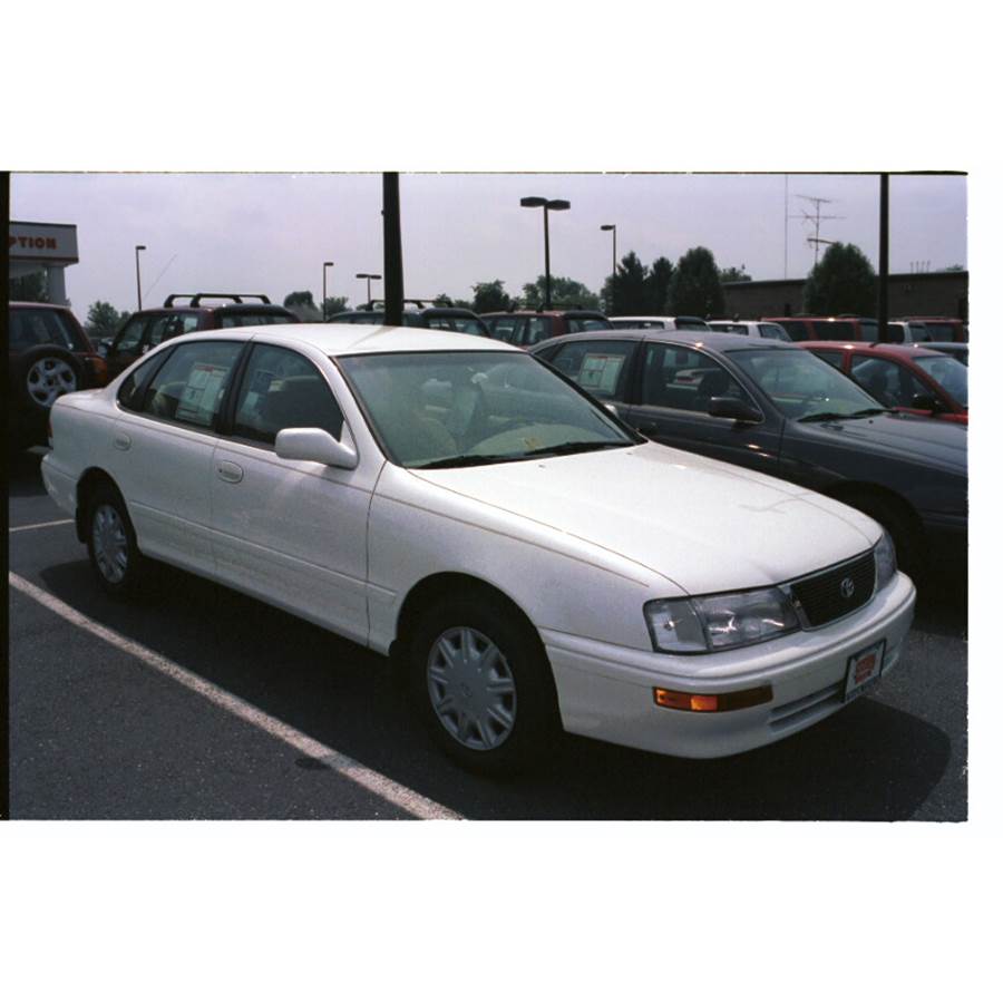 1998 Toyota Avalon Exterior