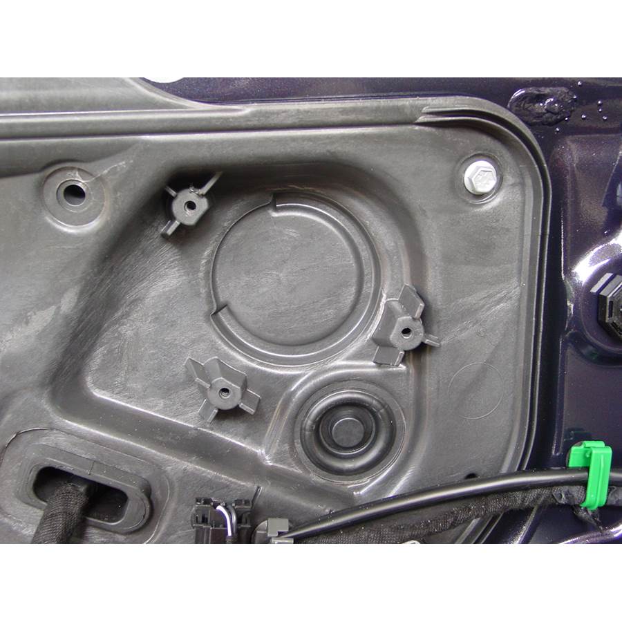 2008 Volkswagen Eos Front door midrange removed