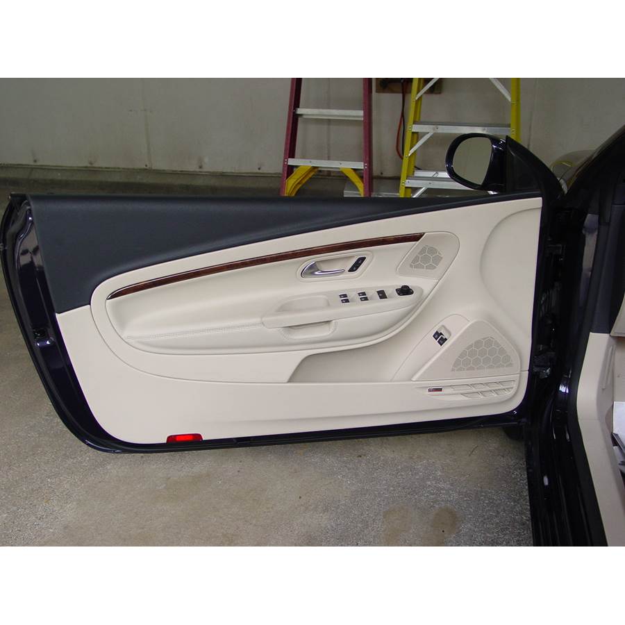 2009 Volkswagen Eos Front door speaker location