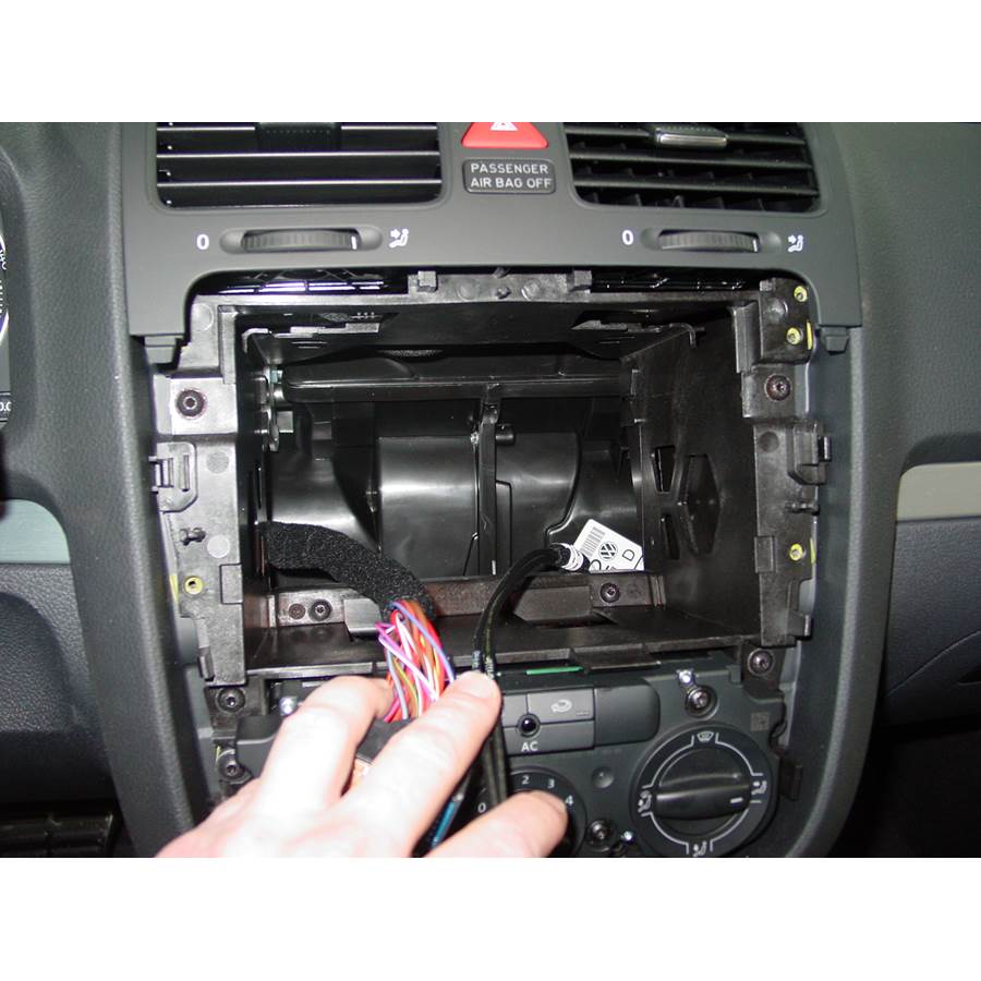 2007 Volkswagen Rabbit Factory radio removed