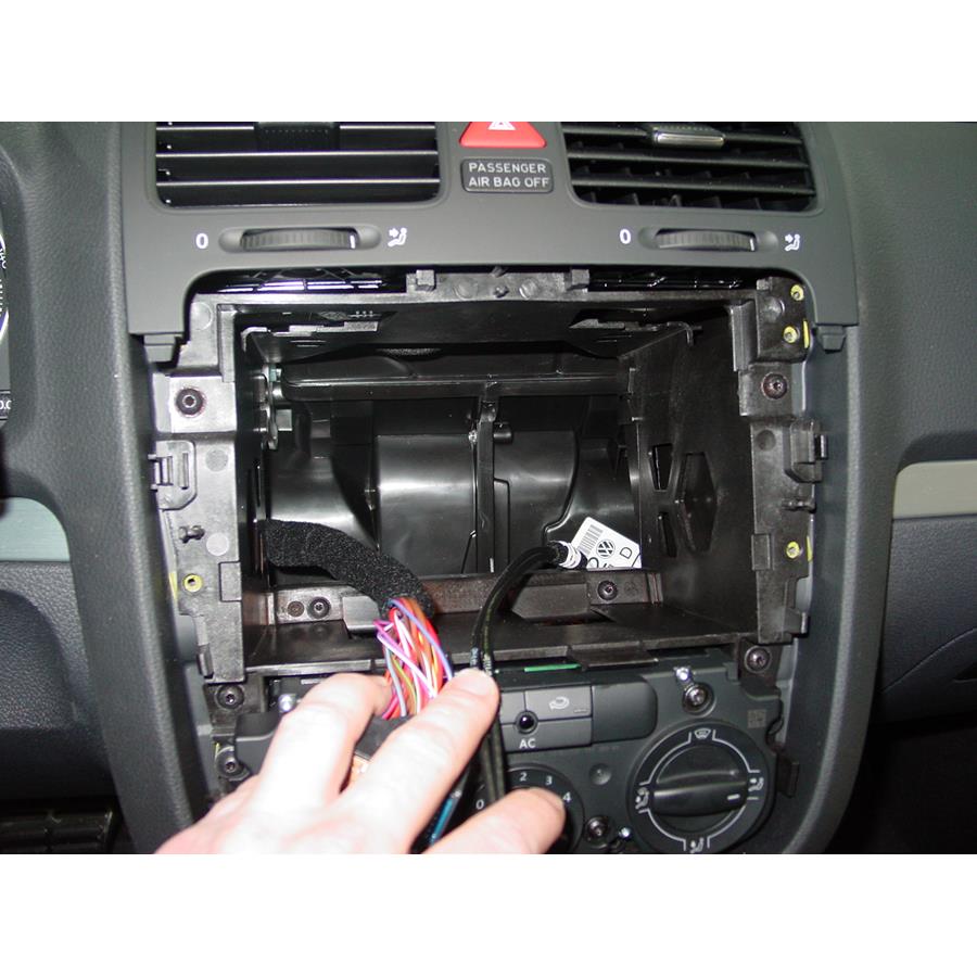 2008 Volkswagen R32 Factory radio removed