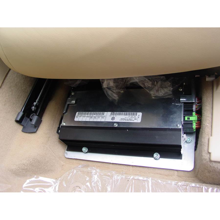 2008 Volkswagen Jetta Factory amplifier