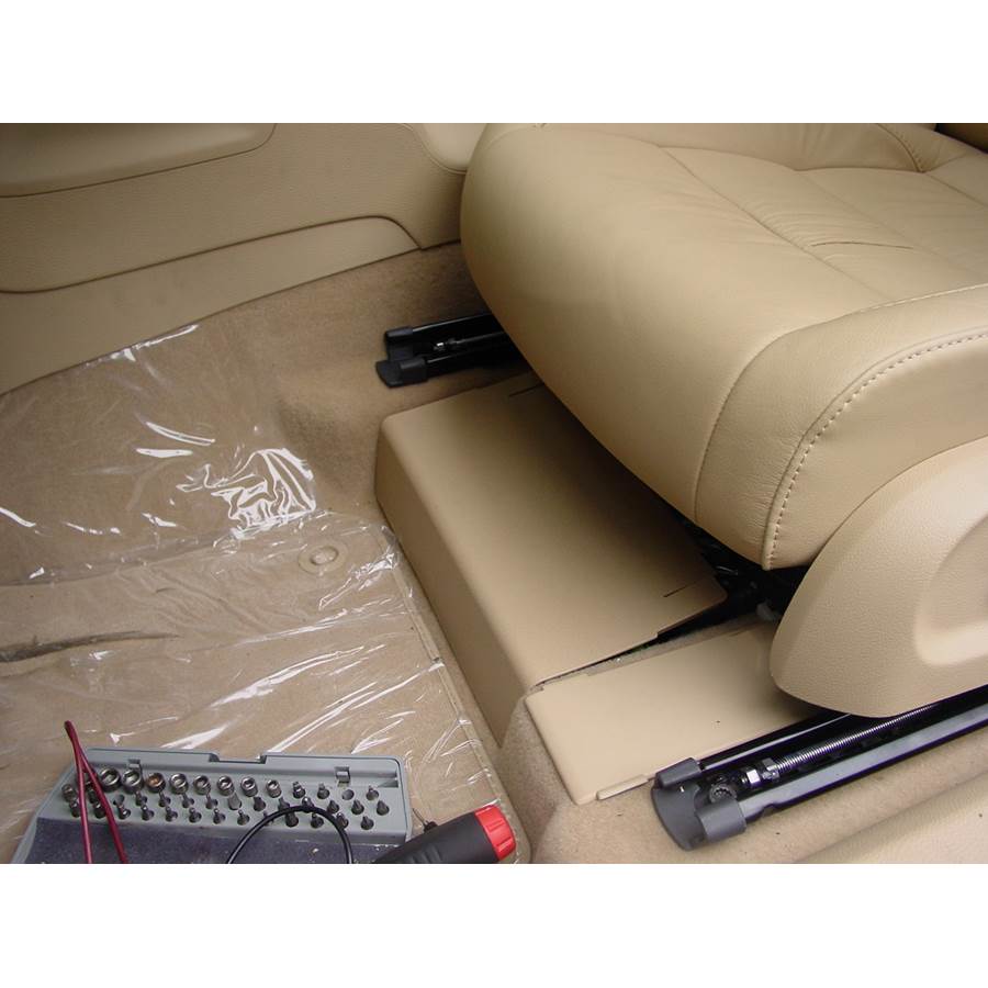 2008 Volkswagen Jetta Factory amplifier location