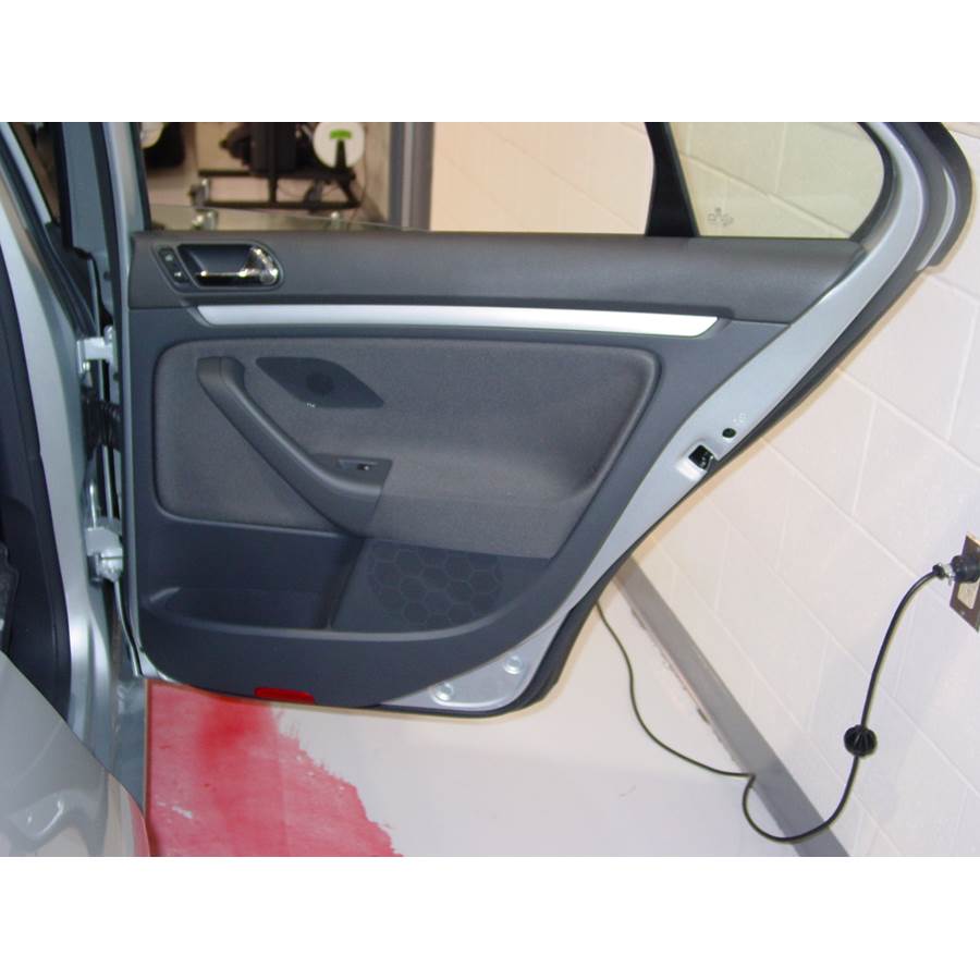 2005 Volkswagen Jetta Rear door speaker location