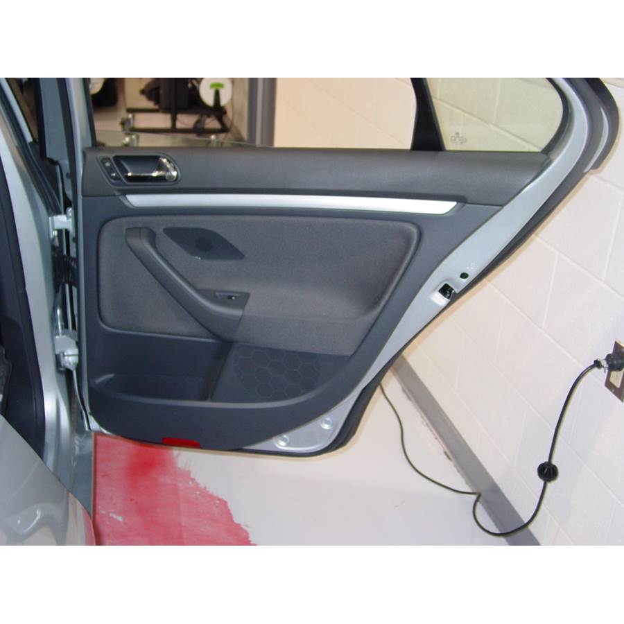 2007 Volkswagen Jetta Rear door speaker location