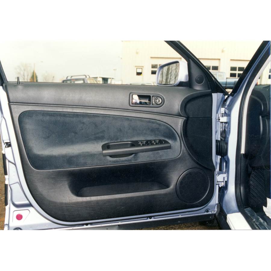 2001 Volkswagen Passat Front door speaker location