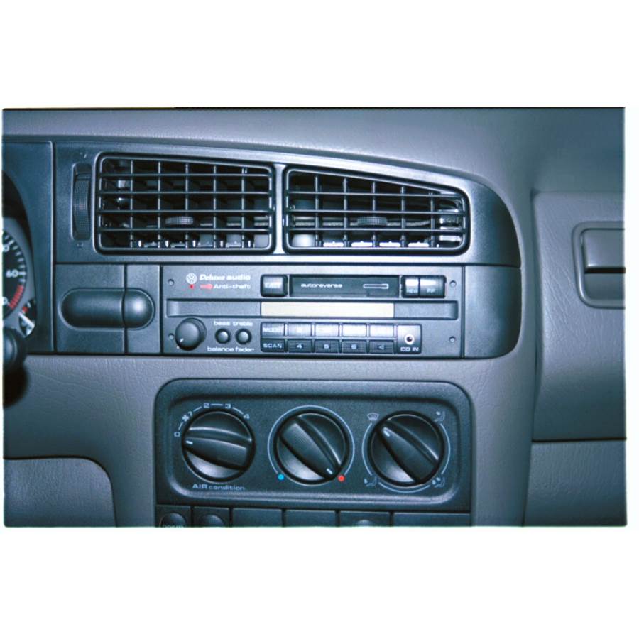 1997 Volkswagen Cabrio Factory Radio