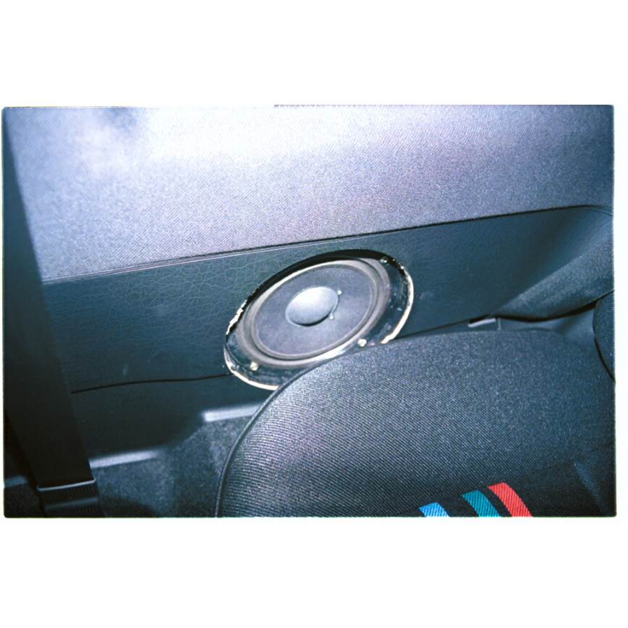 1997 Volkswagen Golf III Rear side panel speaker
