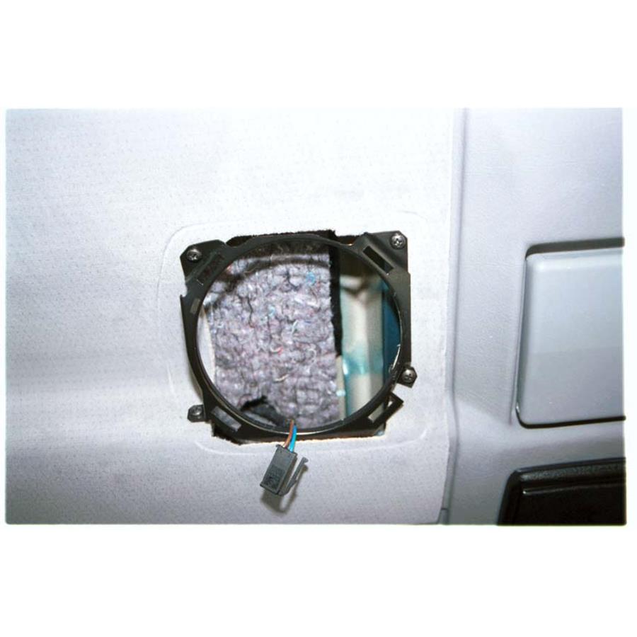 2003 Volkswagen Eurovan Rear side panel speaker removed