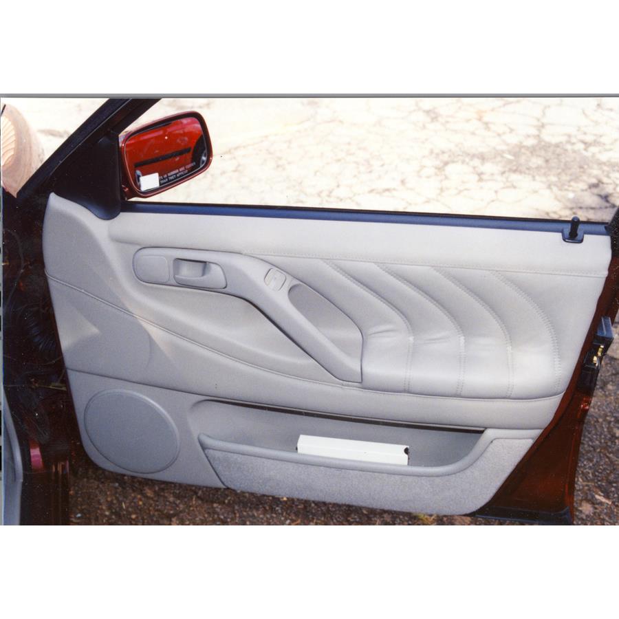 1997 Volkswagen Passat Front door speaker location