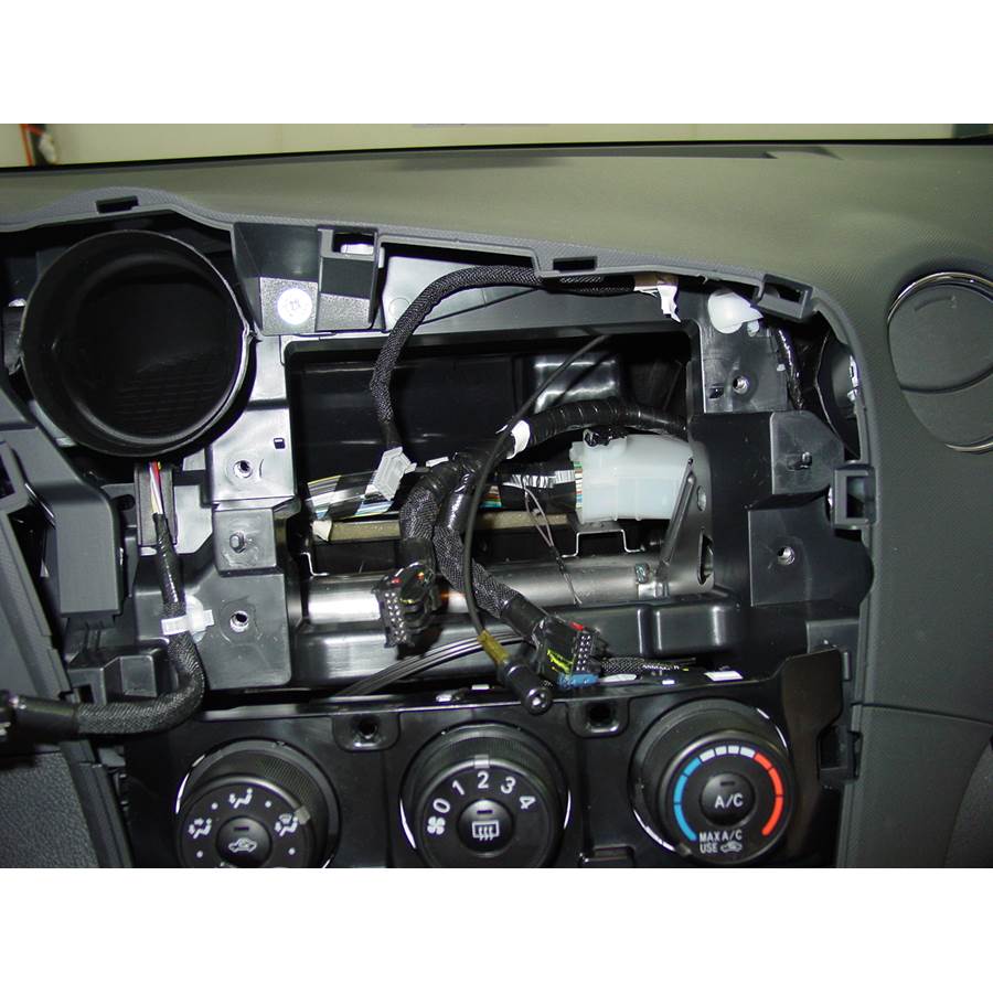 2009 Pontiac Vibe Factory radio removed