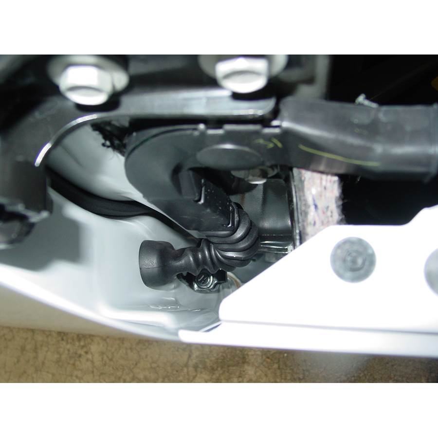 2006 Pontiac Solstice Firewall access