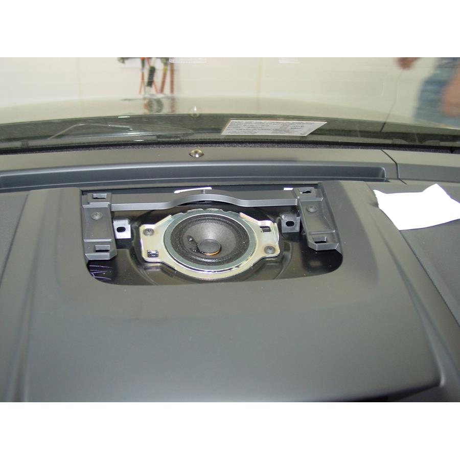 2009 Pontiac G8 Center dash speaker