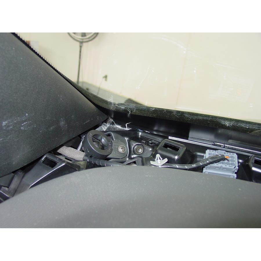 2009 Pontiac G8 Dash speaker