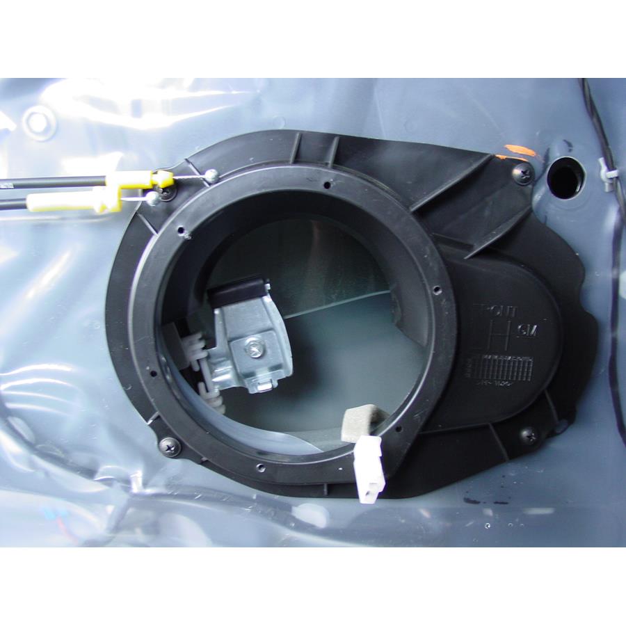 2009 Pontiac G8 Front speaker removed