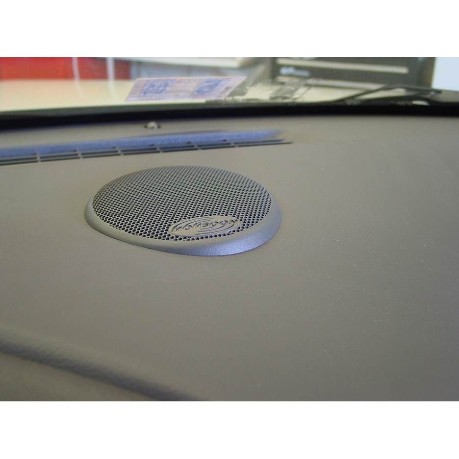 2008 Pontiac Grand Prix Center dash speaker location
