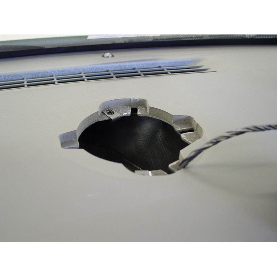 2008 Pontiac Grand Prix Center dash speaker removed
