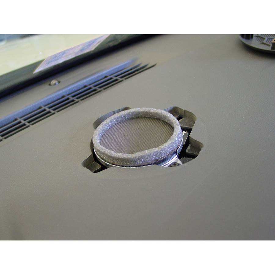 2008 Pontiac Grand Prix Center dash speaker