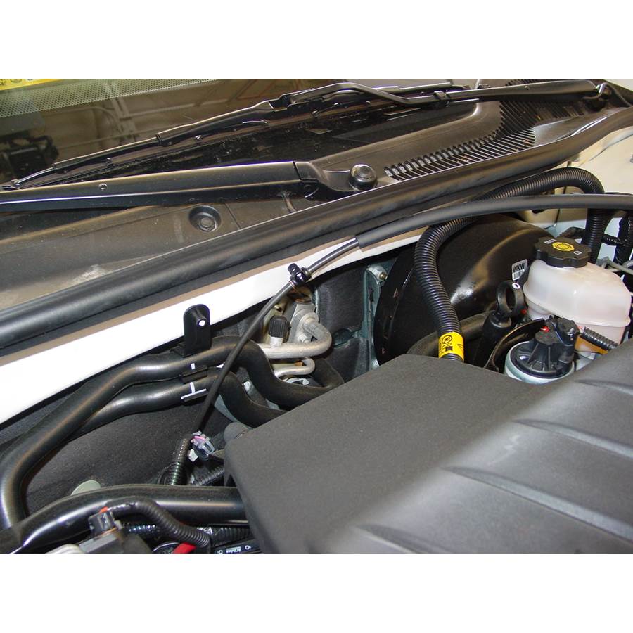 2008 Pontiac Grand Prix Firewall access