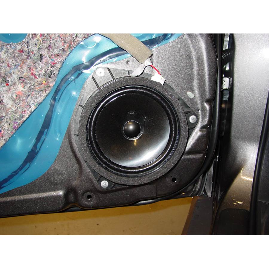 2008 Pontiac Vibe Front door woofer