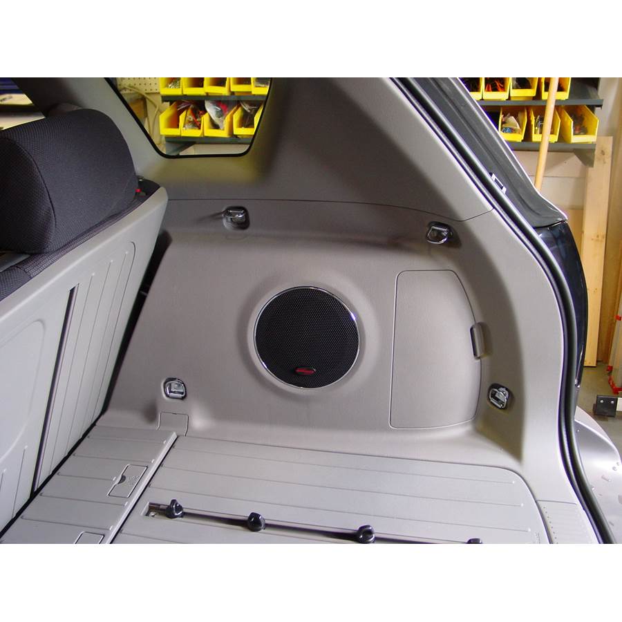 2008 Pontiac Vibe Factory subwoofer location