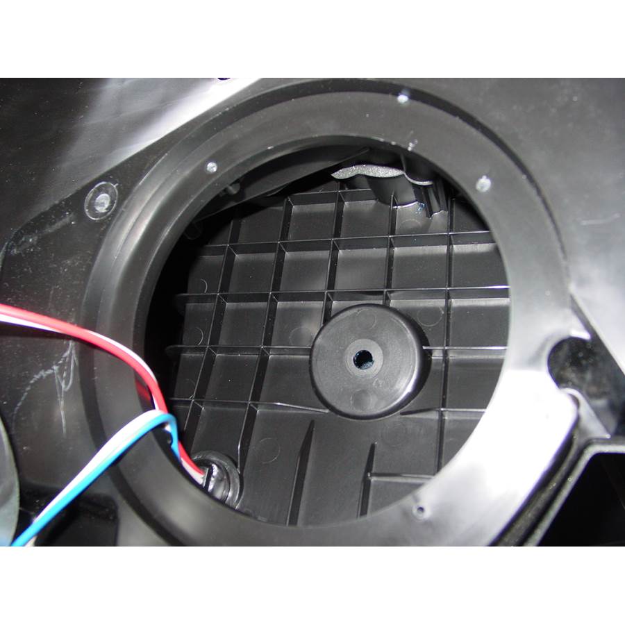 2008 Pontiac Vibe Factory subwoofer removed