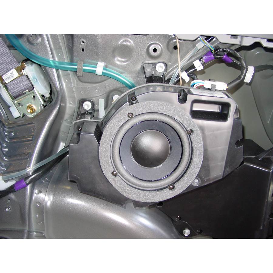 2008 Pontiac Vibe Factory subwoofer