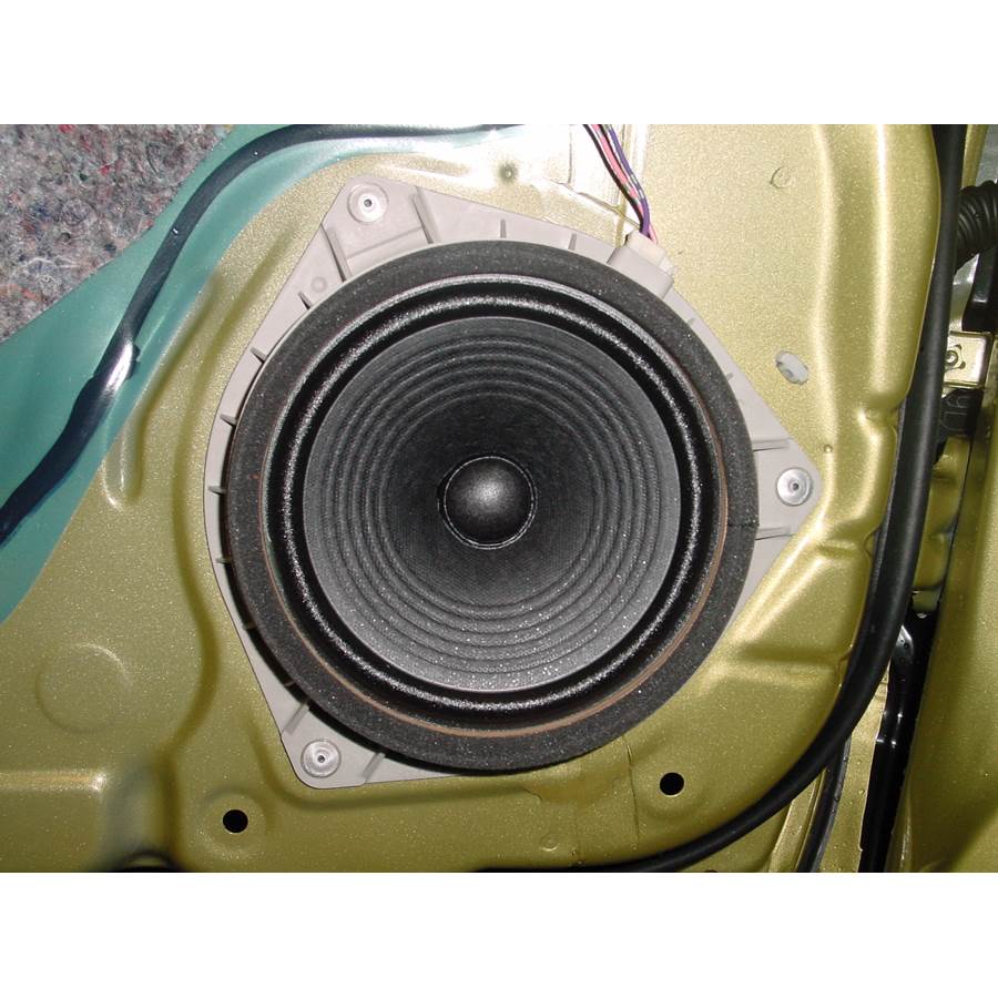 2008 Pontiac Vibe Front door speaker