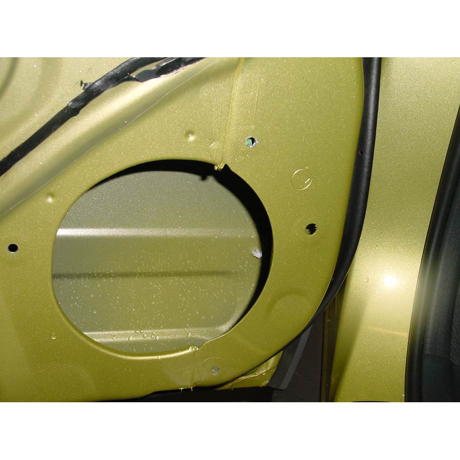 2008 Pontiac Vibe Rear door speaker removed