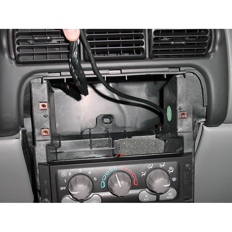 2002 Pontiac Montana Factory radio removed