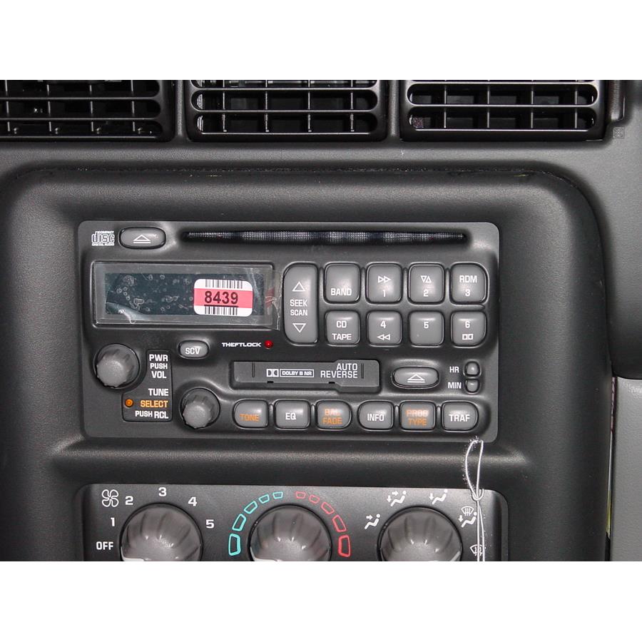 2005 Pontiac Montana Factory Radio