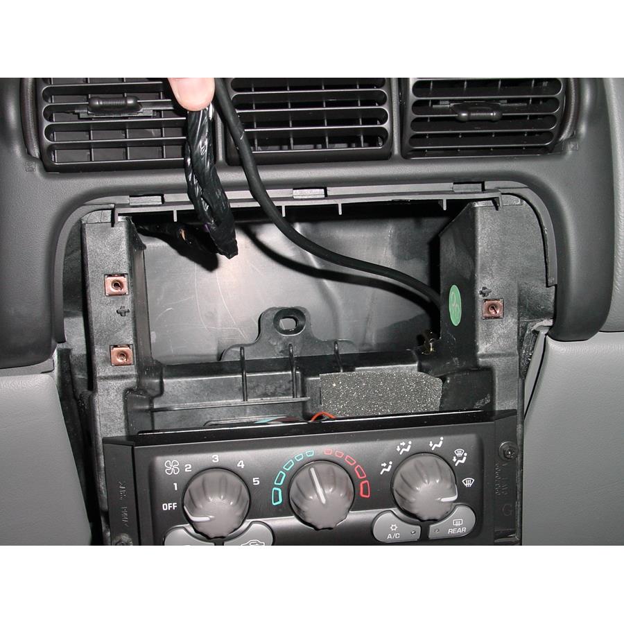 2005 Pontiac Montana Factory radio removed