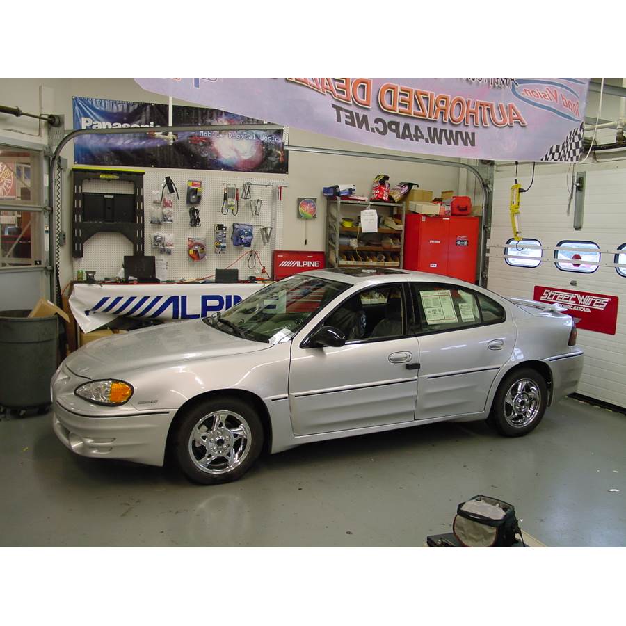 2002 Pontiac Grand Am Exterior