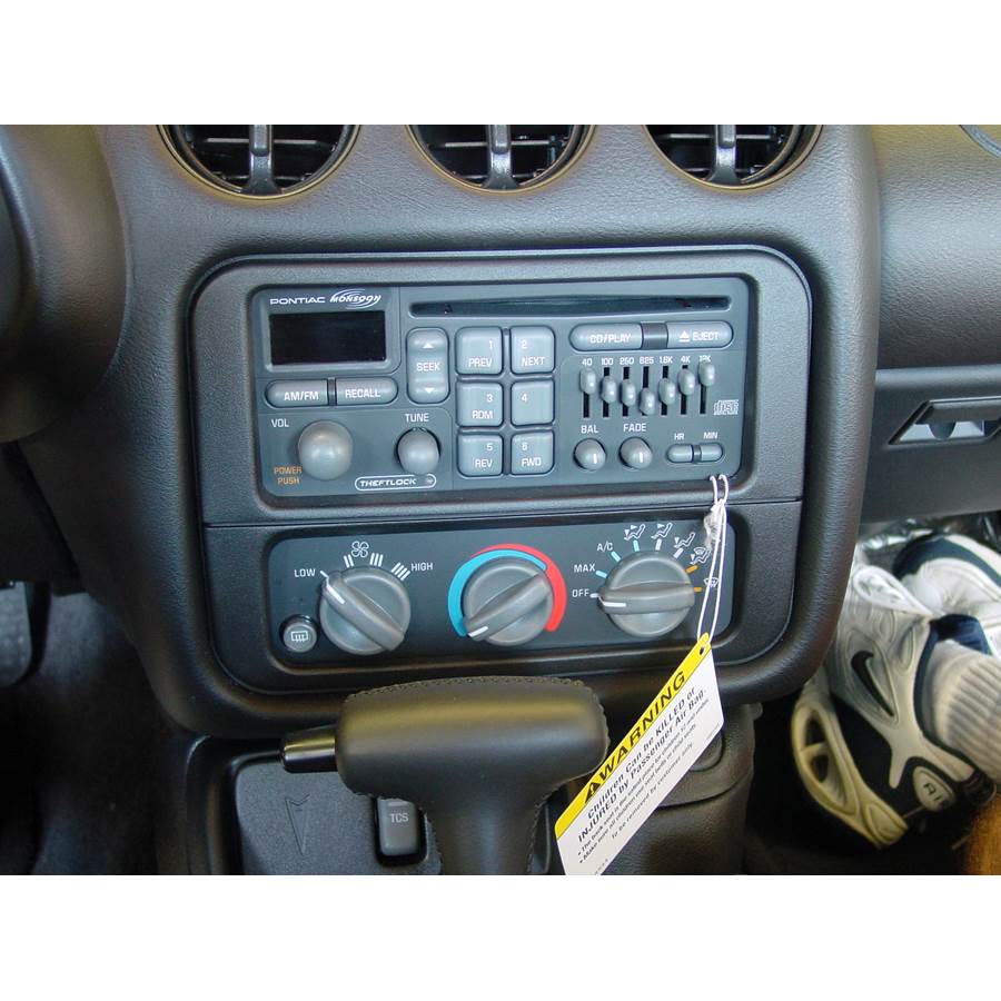 1997 Pontiac Firebird Factory Radio