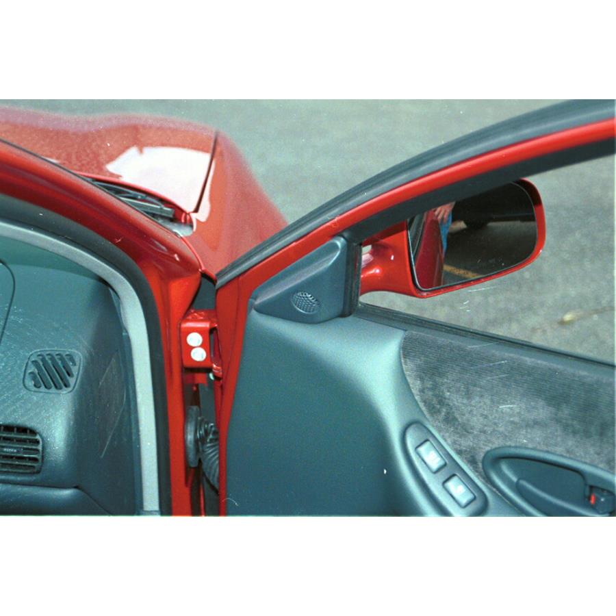 2003 Pontiac Grand Prix Front door tweeter location