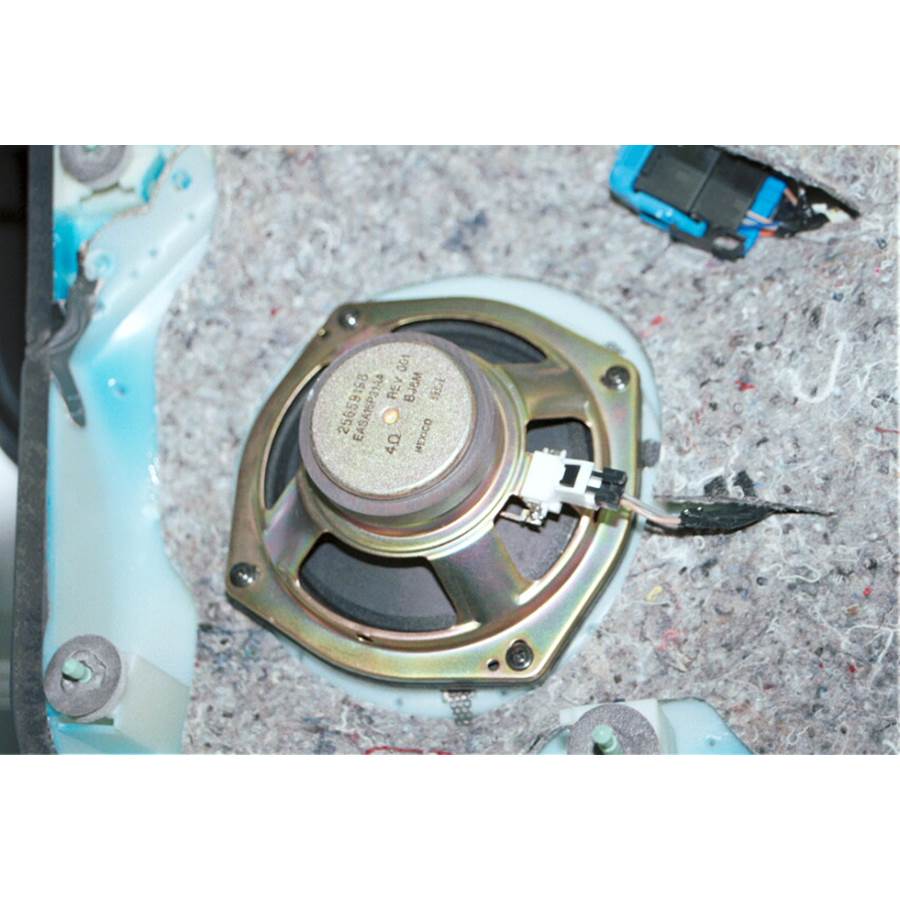 2000 Pontiac Bonneville Front door speaker