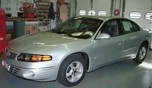 2000 Pontiac Bonneville Exterior
