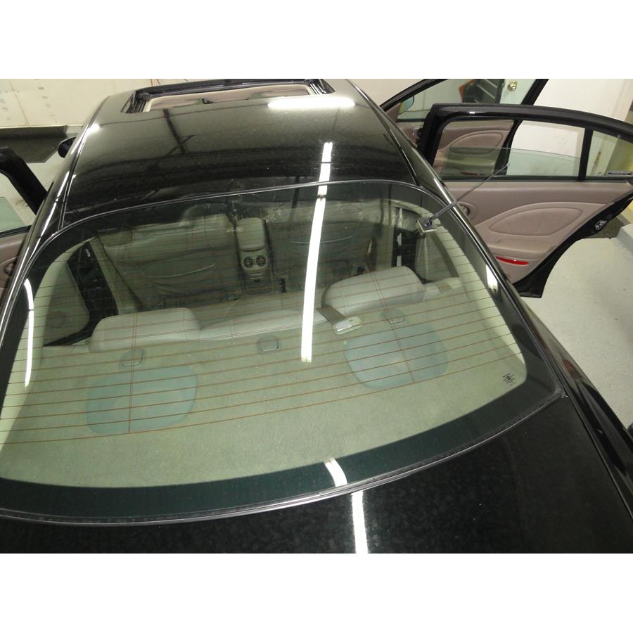 2002 Pontiac Bonneville Rear deck speaker location