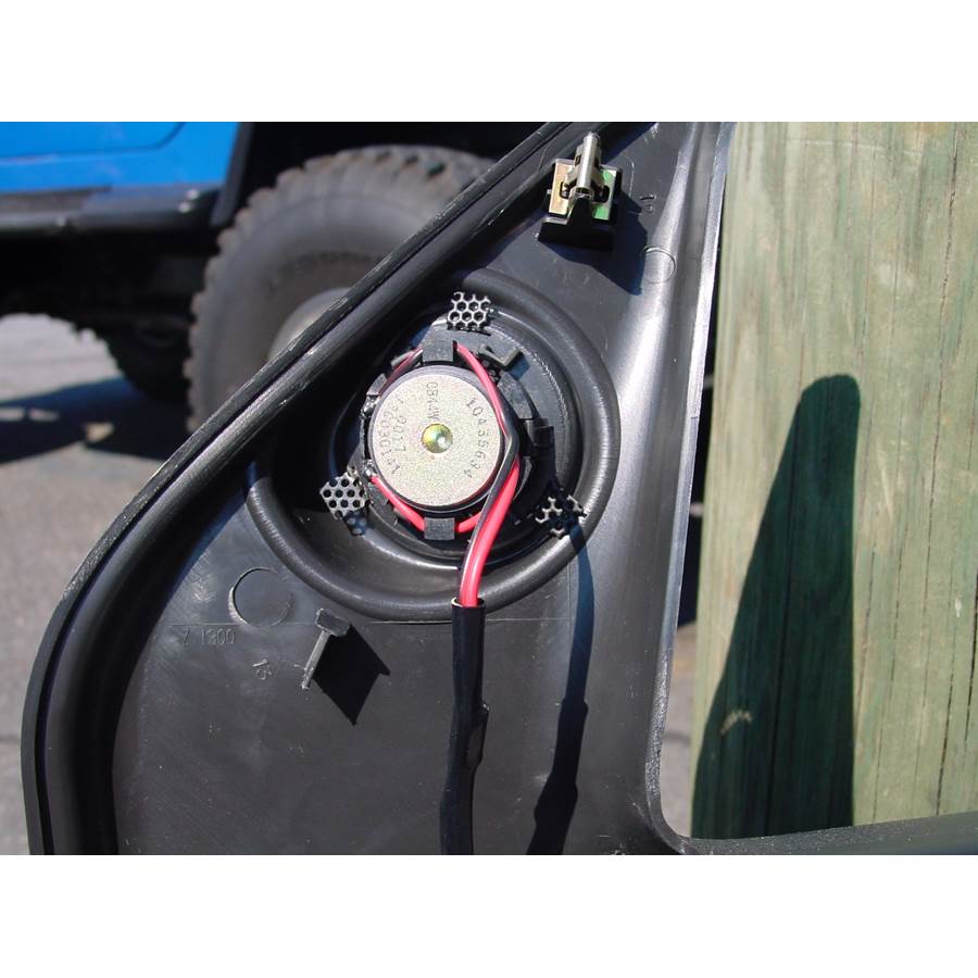 2003 Pontiac Aztek Front door tweeter