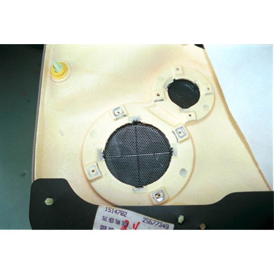 1998 Pontiac Bonneville Front speaker removed