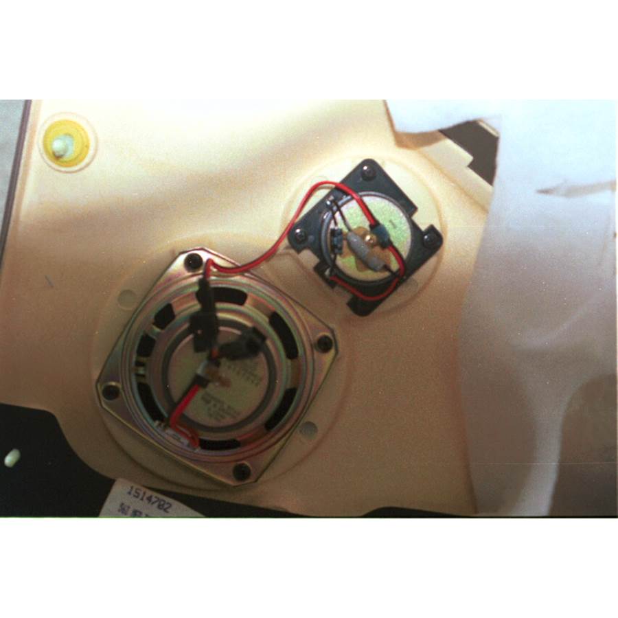 1998 Pontiac Bonneville Front door speaker
