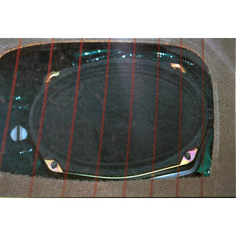 1999 Pontiac Bonneville Rear deck speaker