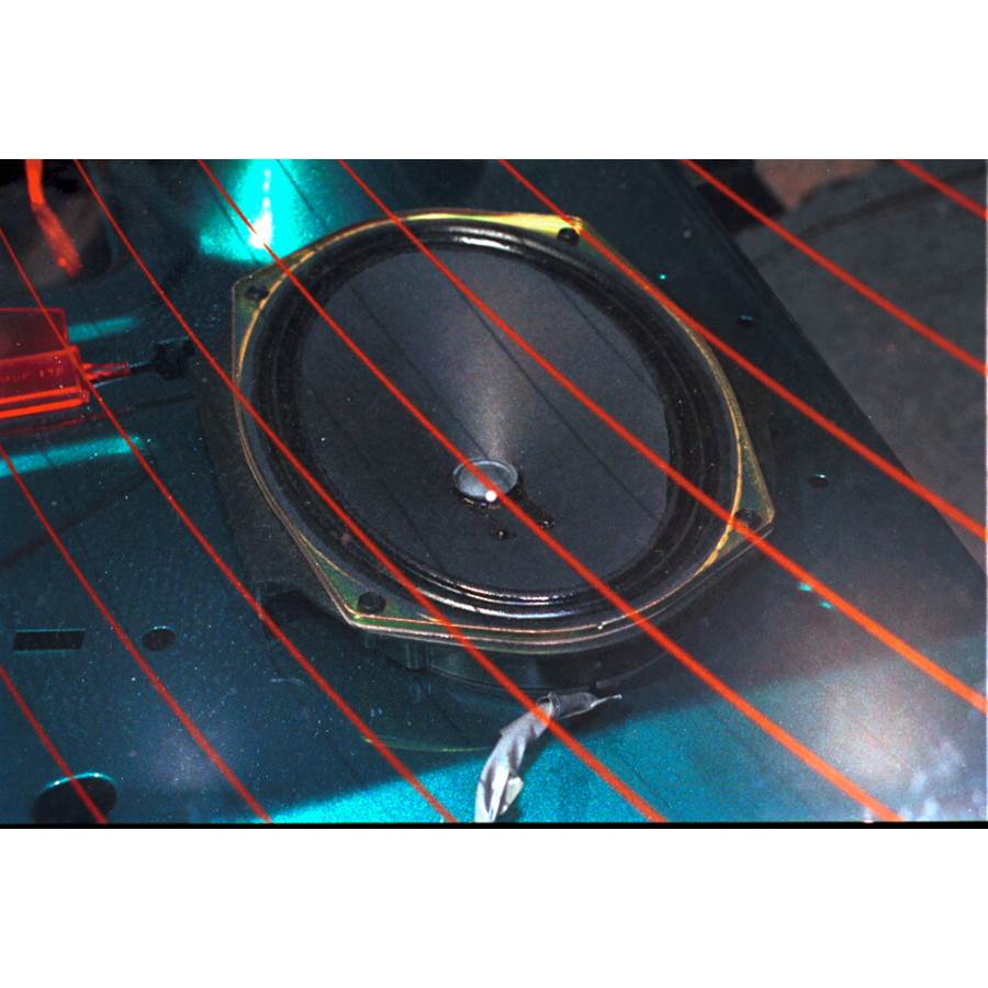 1999 Pontiac Sunfire Rear deck speaker