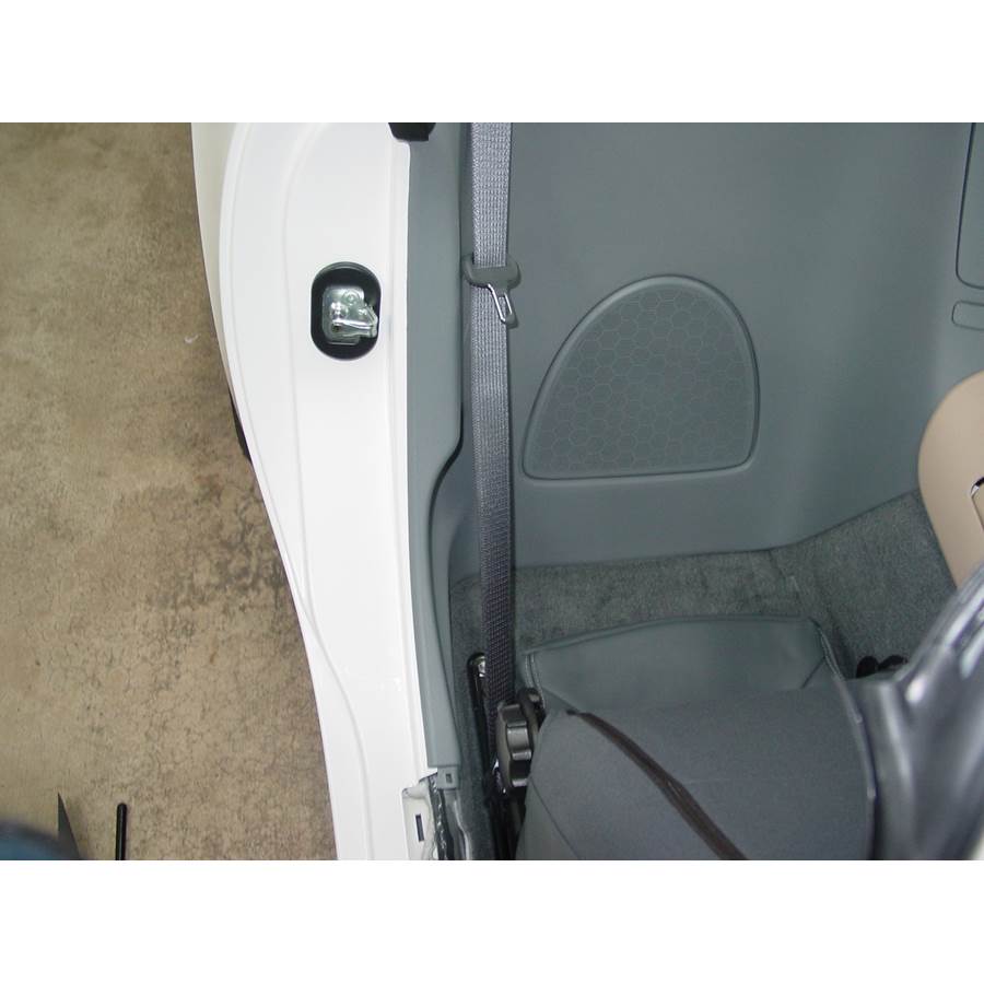 2007 Pontiac Solstice Rear cab speaker location